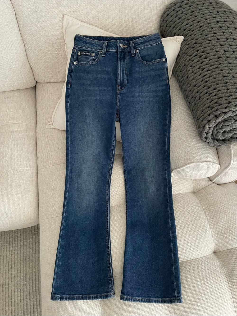 Calvin Klein High Rise Flare Crop Faded Medium Blue Wash